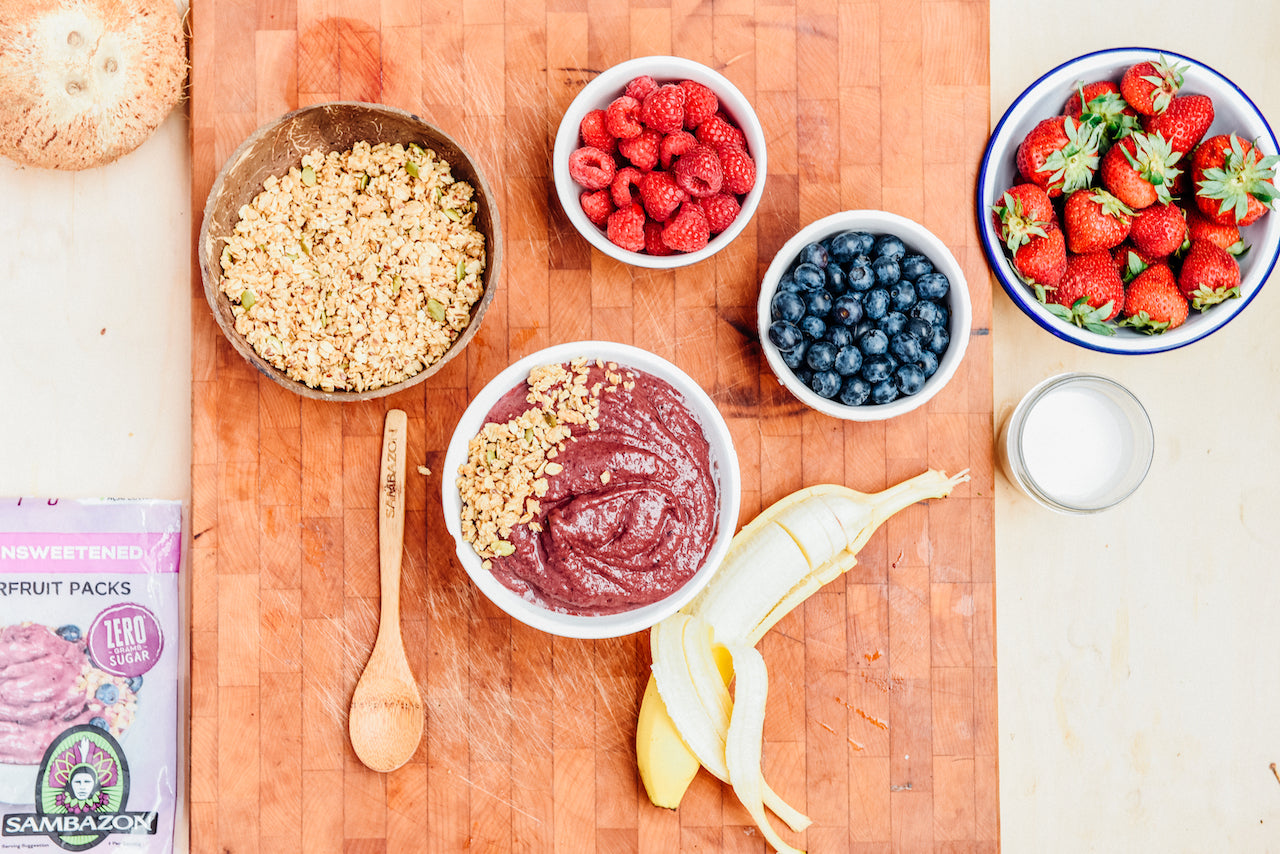 DIY Banana &amp; Berry Unsweetened Acai Bowl Recipe | Sambazon