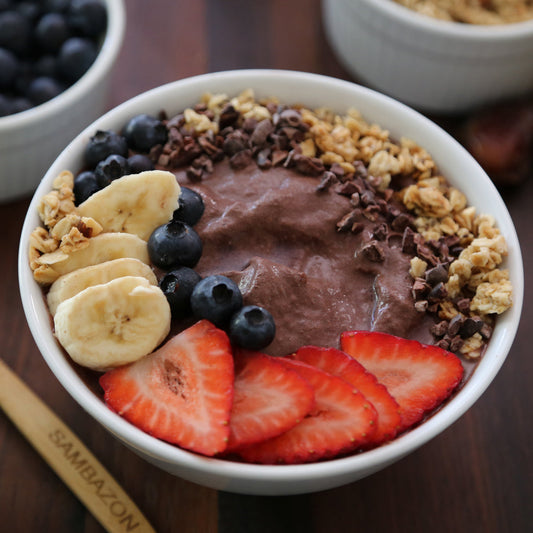 Tiffani Thiessan's Homemade Chocolate Açaí Bowl Recipe